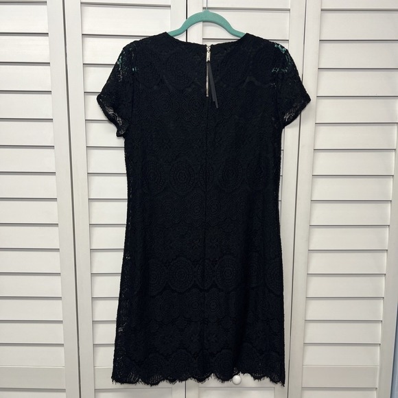 Laundry by Shelli Segal Lace Short Sleeve Scallop Hem Shift Dress Size 8 Black - Picture 2 of 10